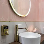 Old Town Luxury Apartment