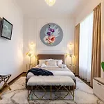 Old Town Luxury