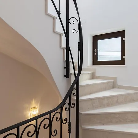 Old Town Luxury Apartament Bukareszt