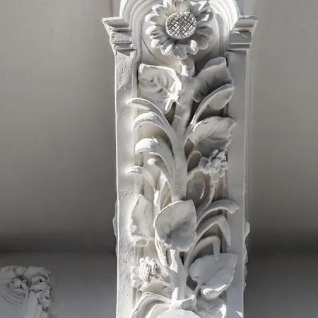 Old Town Luxury Апартаменты *