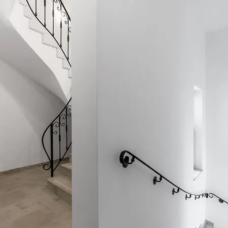 Old Town Luxury * Бухарест